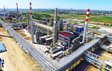 Ölraffinerie-Anlage, Shymkent, Kasachstan